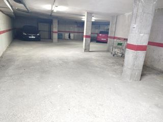 Aparcament cotxe a calle de Sant Joan Bosco