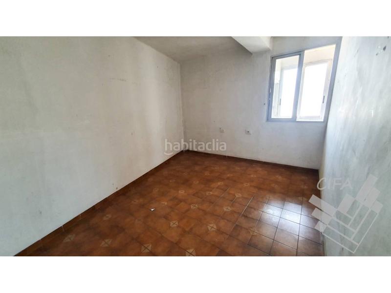 Foto 862fd8fd-a02c-4070-bb68-01d6cd15b2a2. Piso venta de piso a reformar en benicarlo en Pueblo Benicarló