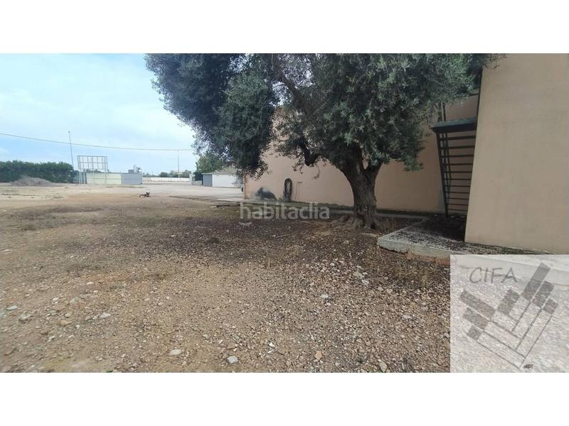 Foto 10123ecc-7e95-4742-bce7-33e11fa921f8. Nave industrial  en venta en nucli urbà en Vinaròs