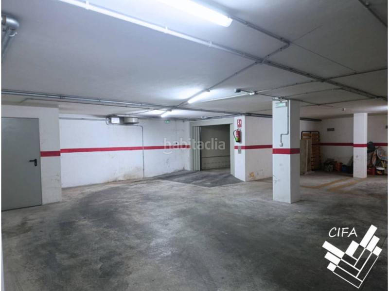 Foto 1b4475c9-8c23-490e-a6b4-d4e9191303dd. Parking coche se venden plazas de garaje en vinarós en Vinaròs