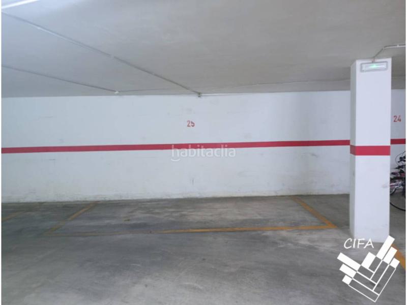 Foto 97c3e24b-5b76-448b-b475-3f135a58481d. Parking coche se venden plazas de garaje en vinarós en Vinaròs