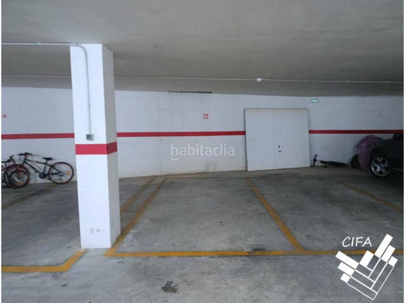 Foto a68012e4-3c1a-4d00-93ea-491d3bfd8946. Parking coche se venden plazas de garaje en vinarós en Vinaròs