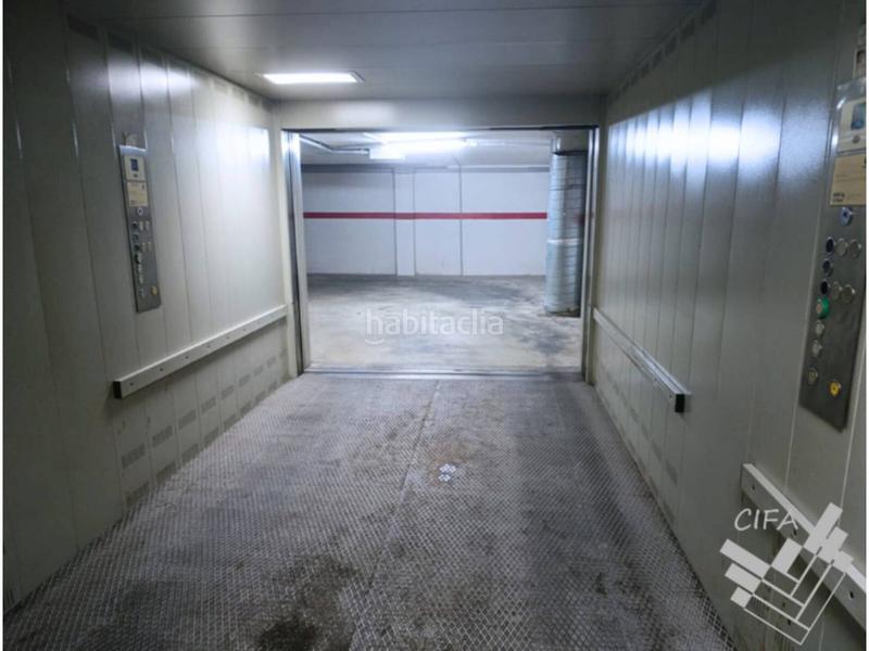 Foto c58670ea-0d68-40c7-b5c3-28363a06cae8. Parking coche se venden plazas de garaje en vinarós en Vinaròs
