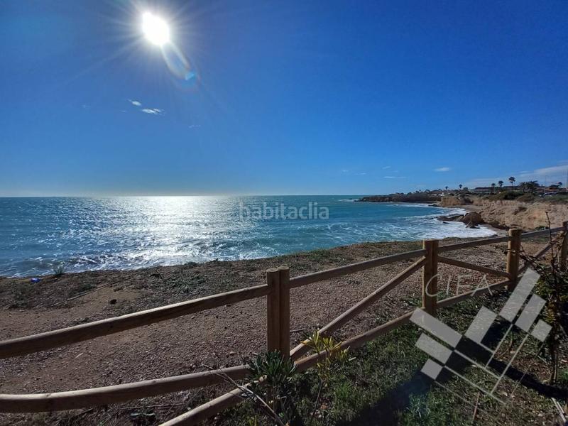 Foto b2f90953-6ad5-4a6f-977e-dfe8e6532a40. Finca rústica se vende suelo urbano en la costa norte de vinarós en Vinaròs
