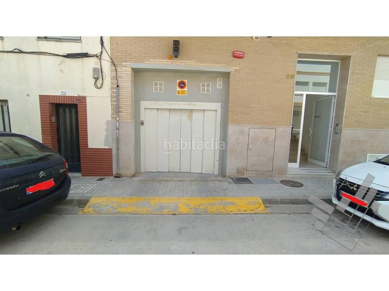 Foto fe31566f-ae2e-4a62-ba39-c0d6744fd680. Parking coche se vende plaza de parking y trastero en Benicarló
