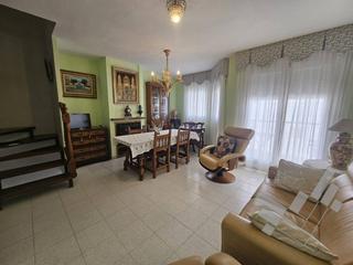 Maison jumelée  Mestres sanchís i vilaplana. Casa adosada en venta en nucli urbà