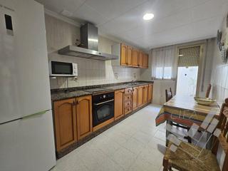 Casa adosada  Mestres sanchís i vilaplana. Casa adosada en venta en nucli urbà