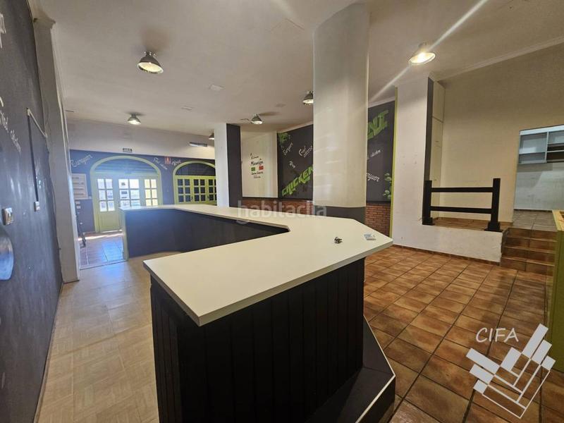 Foto 65d39e24-ea90-4425-8acd-df51642480c5. Local comercial  en venta con licencia de restauración en vigor en Vinaròs