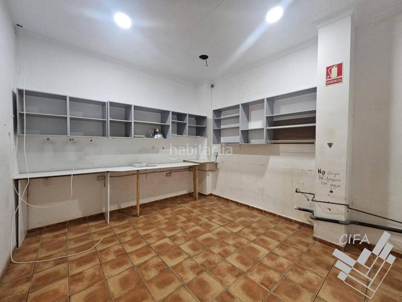 Foto ef740042-9a3e-4279-b8e8-702c269f4f49. Local comercial  en venta con licencia de restauración en vigor en Vinaròs