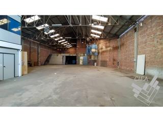 Nau industrial  Capsades. Nave industrial en alquiler en cami capsades
