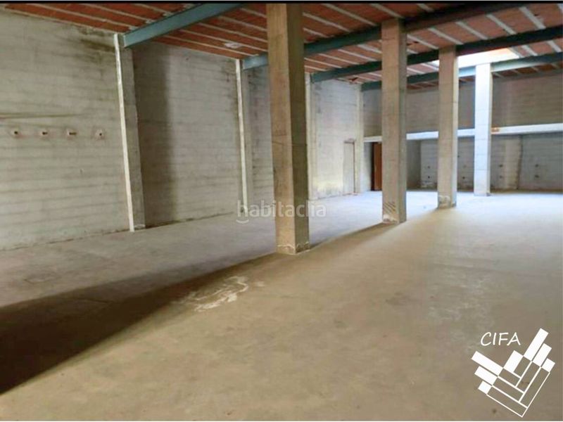 Foto 570b97d5-25bc-49f7-a5b8-341f2a013002. Alquiler local comercial almacén en alquiler en ubicación céntrica en Vinaròs