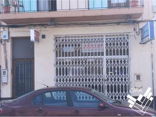 Local Comercial  Mare de déu del pilar. Local en venta en nucli urbà
