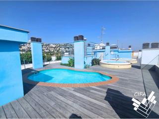 Pis  Estació. Piso en venta en llandells