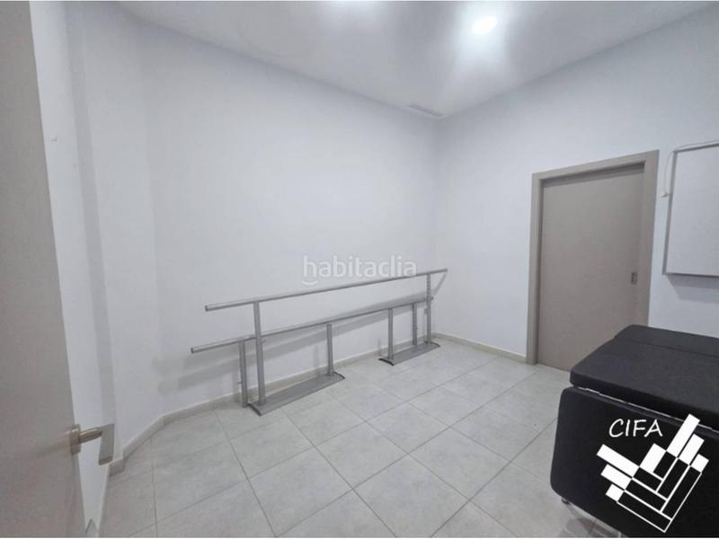 Foto f2eb4f5c-39e9-469b-a6a1-9c51462c66d2. Alquiler local comercial local en alquiler en nucli urbà en Vinaròs