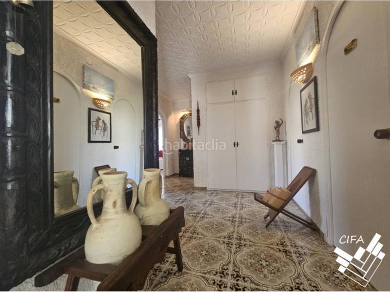 Foto b4fcf628-f57d-4284-af58-5c99544c13a6. Xalet amb calefacció aparcament piscina a Costa Norte Vinaròs