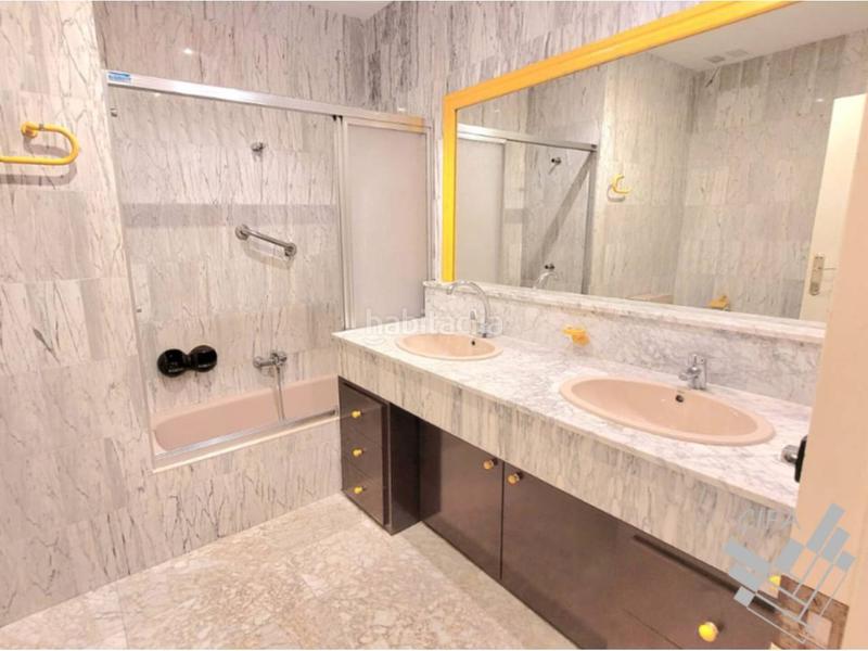 Foto 1b782dd6-d49f-46b0-95b6-37b2db3d8e02. Flat with heating in Casco Urbano Vinaròs