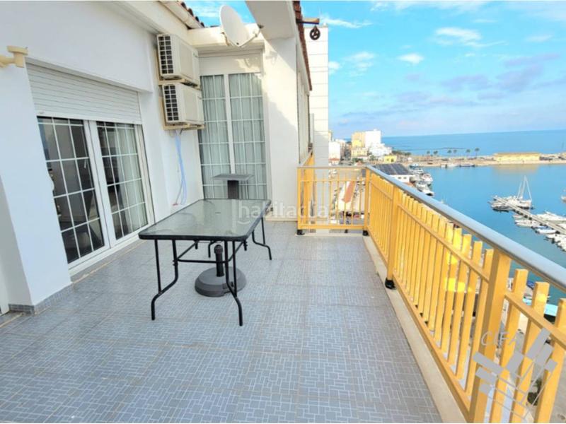 Foto c84e6045-e4bd-4a19-a2db-925b3fb56ab3. Flat with heating in Casco Urbano Vinaròs