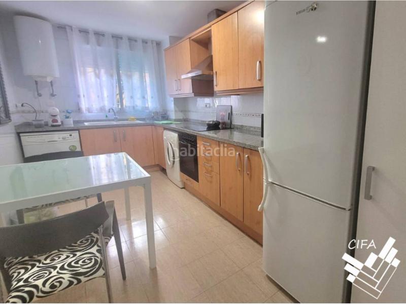 Foto 11cb76e2-7f76-490d-a6df-3db8103ba5e2. Miete etagenwohnung mit pool in Casco Urbano Vinaròs