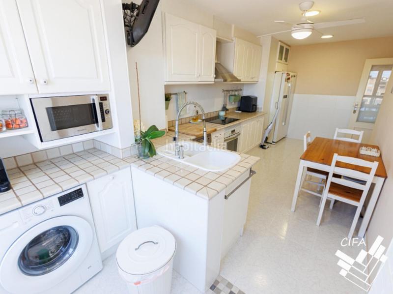 Foto aeb6adc9-0542-4613-8e25-641afc50e815. Etagenwohnung mit parking in Casco Urbano Vinaròs