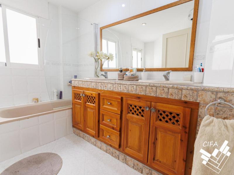 Foto d01d10e2-5c14-463f-a6d6-d7efa7d7d8de. Etagenwohnung mit parking in Casco Urbano Vinaròs