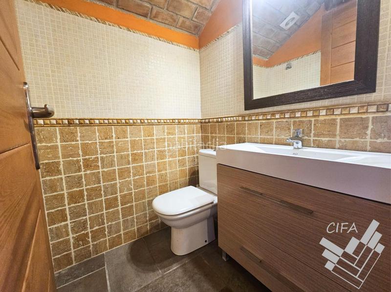 Foto 0ecdf8a5-0409-41f7-96b8-0f8f30b69ea8. Chalet  adosado en panorámica golf en San Jorge