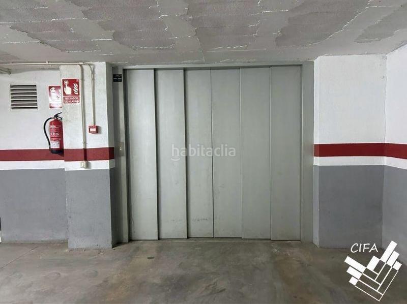 Foto 3336b235-797c-4d7a-804c-2e656a4dd5e3. Car parking in Pueblo Benicarló