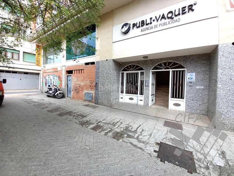 Foto 912c63a8-a48b-4721-a360-0cbd000bb0af. Alquiler local comercial se alquila local diáfano esquinero en Vinaròs