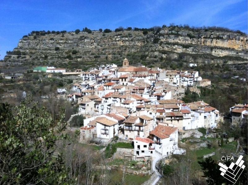 Foto b91e314e-eace-4b48-9c90-e73f89067d24. Casa amb aparcament a Vallibona