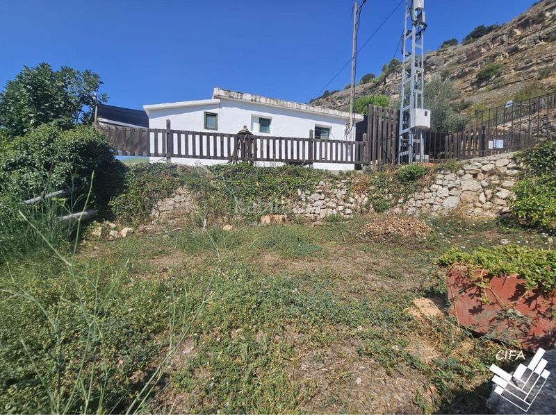 Foto f886a10f-fc39-443d-ae84-b91d6b87231d. Casa amb aparcament a Vallibona