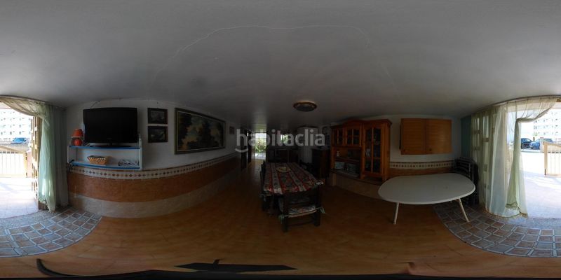 Foto d98d4cc1-f36f-42f4-91ac-84c04f321fe1. Casa adossada a Playa Norte Peñíscola