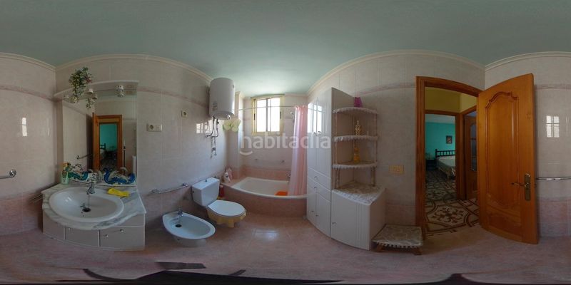 Foto fe6f0b14-aab9-4473-81ba-d0bb7eaf8fe8. Casa adossada a Playa Norte Peñíscola