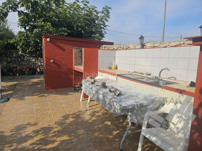 Foto 52018d31-8691-418e-b6dd-2437dd2ba344. Masia amb aparcament a Cálig