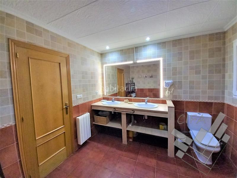 Foto 1bdf2699-ac5c-44e9-acf0-b26d612f4101. Chalet con parcheggio in Casco Urbano Vinaròs