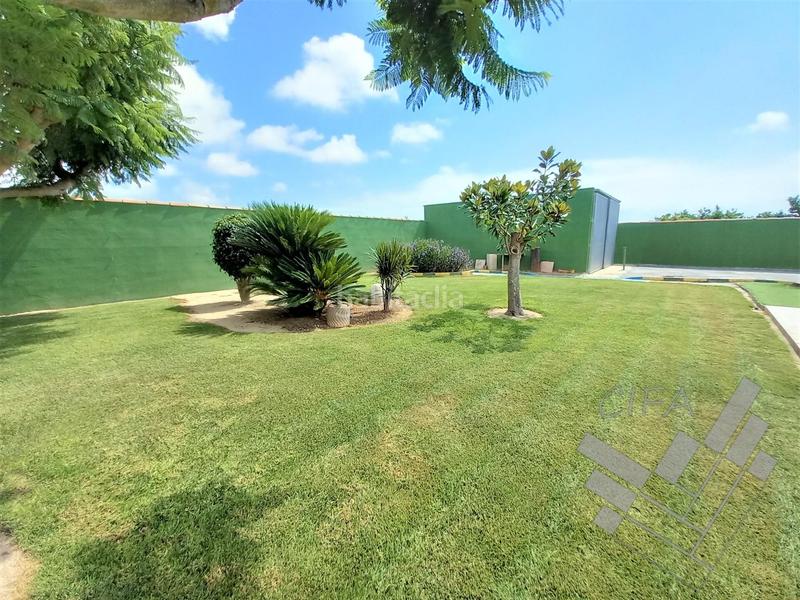 Foto 321bfe00-7f32-4bbd-baf9-458f45aaa625. Chalet con parcheggio in Casco Urbano Vinaròs