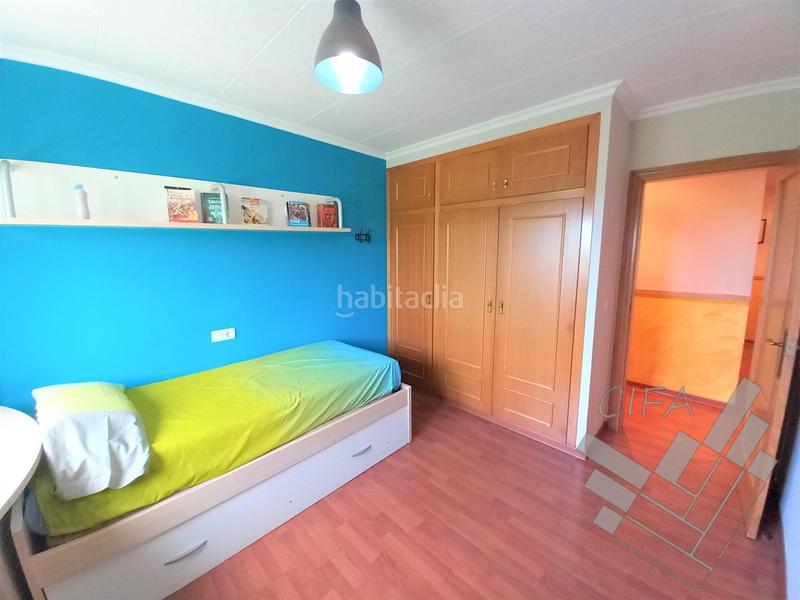 Foto 6b8c25d9-e0ec-4503-9996-5d413c3456e6. Chalet con parcheggio in Casco Urbano Vinaròs