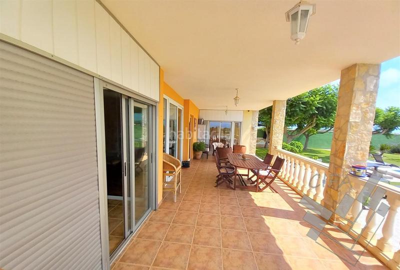 Foto 764913e7-36ab-4010-9a46-1fd0a6d77054. Chalet con parcheggio in Casco Urbano Vinaròs