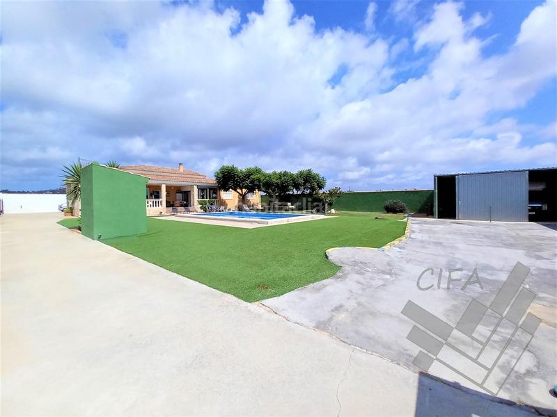 Foto de75a2ce-7917-4b22-a894-b2f0502f0b88. Chalet con parcheggio in Casco Urbano Vinaròs