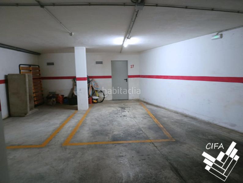 Foto 42cbbcbf-1f71-46b4-9bb4-ad30a11b604d. Parking voiture dans Casco Urbano Vinaròs