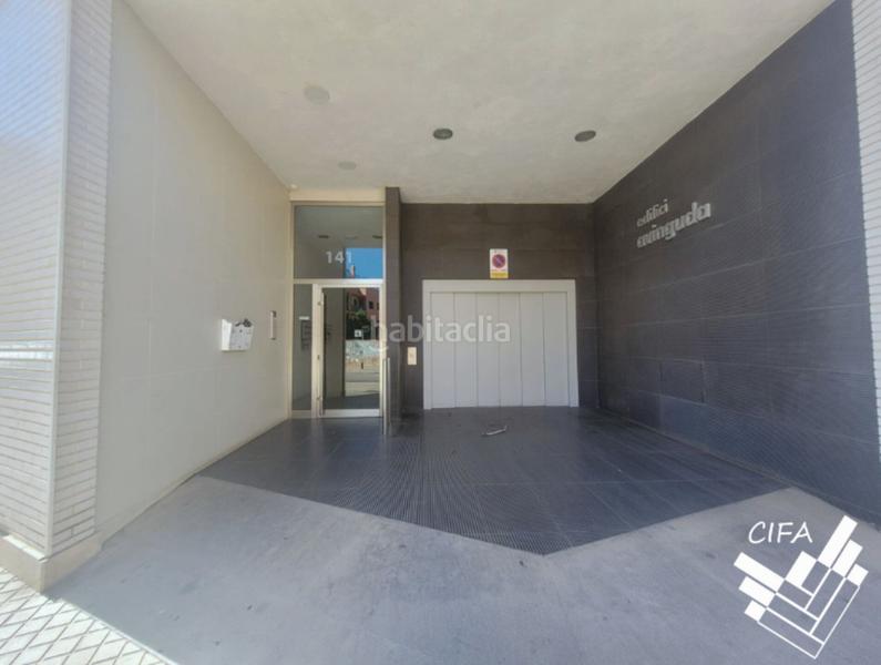 Foto e6a0885c-f590-4159-8ec0-0bf8cd32c903. Parking voiture dans Casco Urbano Vinaròs