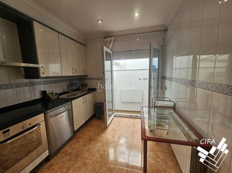 Foto 4c6d1fa4-f89a-4d54-b48a-a22032d2ef2a. Casa adosada casa con garaje en Papa Luna - Platja del Gurugú Benicarló