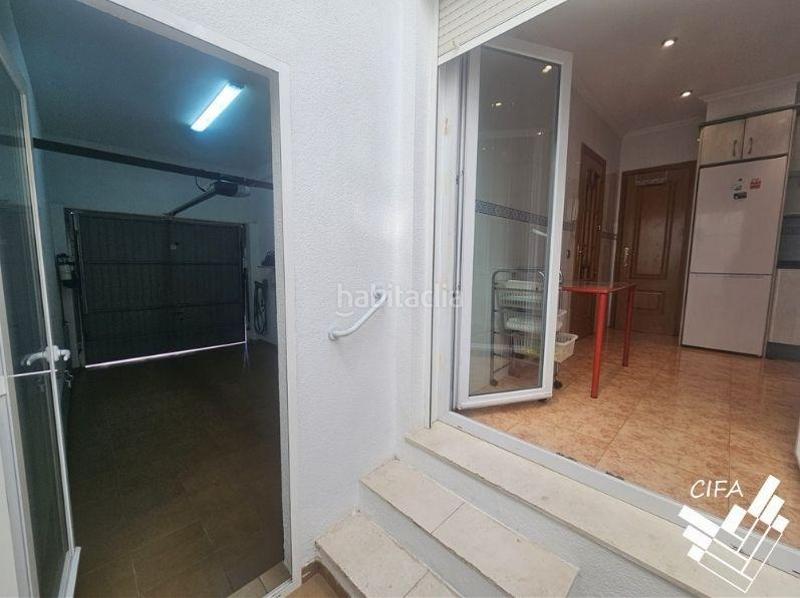 Foto 8baf6d02-cfbf-49f3-9a64-cd2a06f28f7e. Casa adosada casa con garaje en Papa Luna - Platja del Gurugú Benicarló