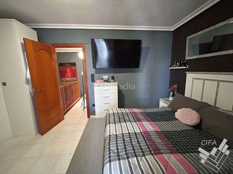 Foto a8334bec-5e2c-4228-90b9-53b72f439512. Casa adossada amb aparcament a Casco Urbano Vinaròs