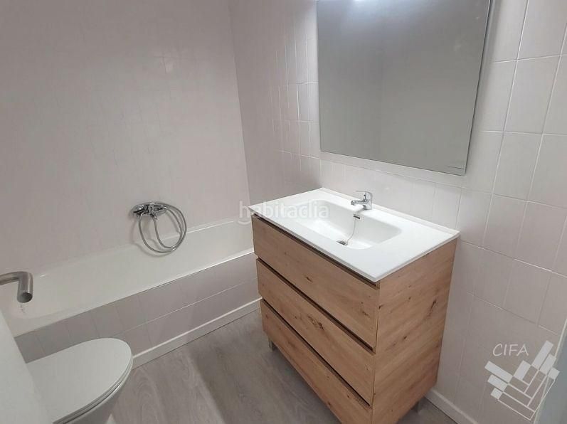 Foto 4690fbf7-280a-4b1a-b6e8-2595fdce4e0c. Pis a Alcanar