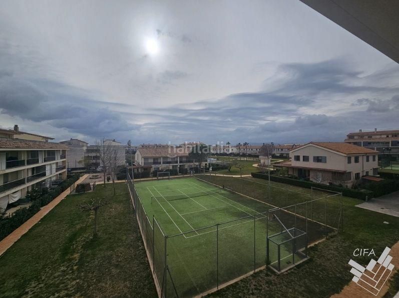 Foto 137ecae8-ddfe-4211-8636-dddd95e4f2ae. Pis amb aparcament piscina a San Jorge