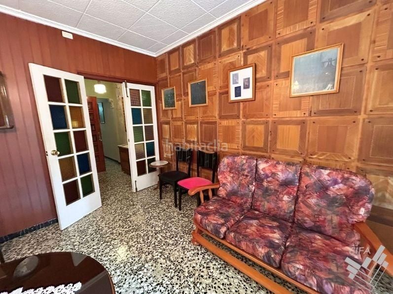 Foto a4f1c689-9f7c-496b-b175-ec720bba3439. Casa adossada amb aparcament a Casco Urbano Vinaròs