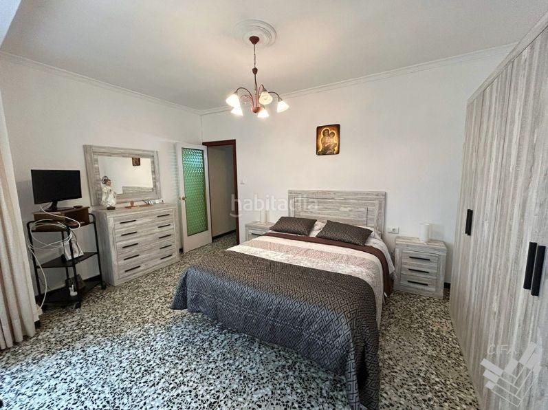 Foto e9793fc9-e72b-4dfa-b475-c1f295f95deb. Casa adossada amb aparcament a Casco Urbano Vinaròs