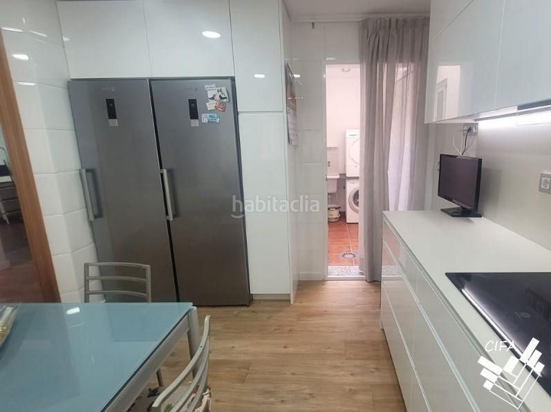 Foto 4478a092-59c2-473c-a8f2-2b2a458ca384. Casa amb calefacció aparcament a Casco Urbano Vinaròs