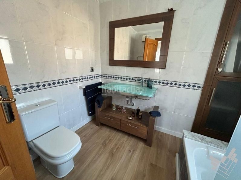 Foto a8089d48-0b24-4b3f-b72e-77adde880982. Casa amb calefacció aparcament a Casco Urbano Vinaròs