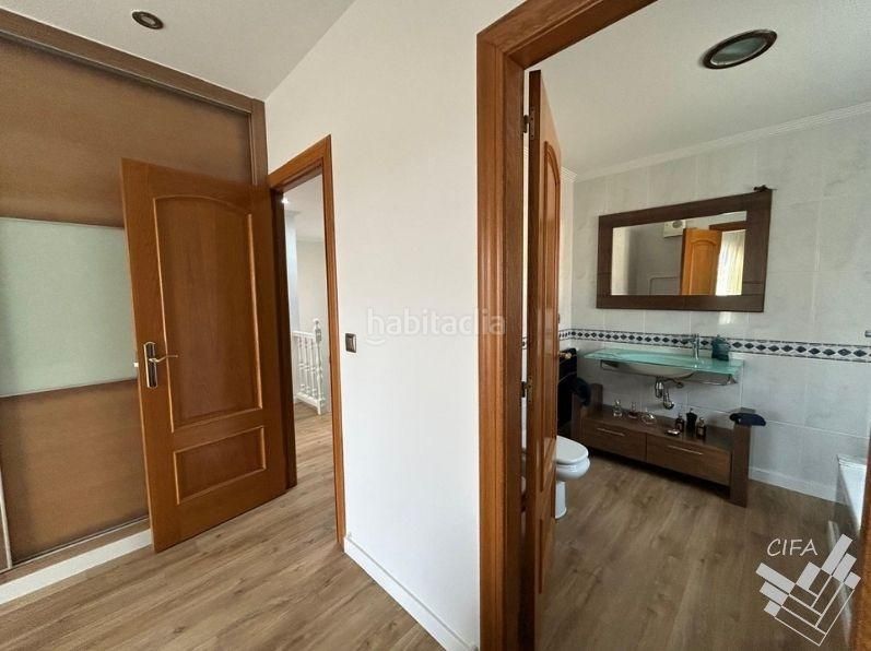 Foto b66a0435-3bbb-4ab8-bfaf-9cde3edcfd69. Casa amb calefacció aparcament a Casco Urbano Vinaròs