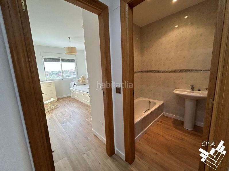 Foto c0b4a32e-63ff-4135-8ef8-30ae57081f35. Casa amb calefacció aparcament a Casco Urbano Vinaròs